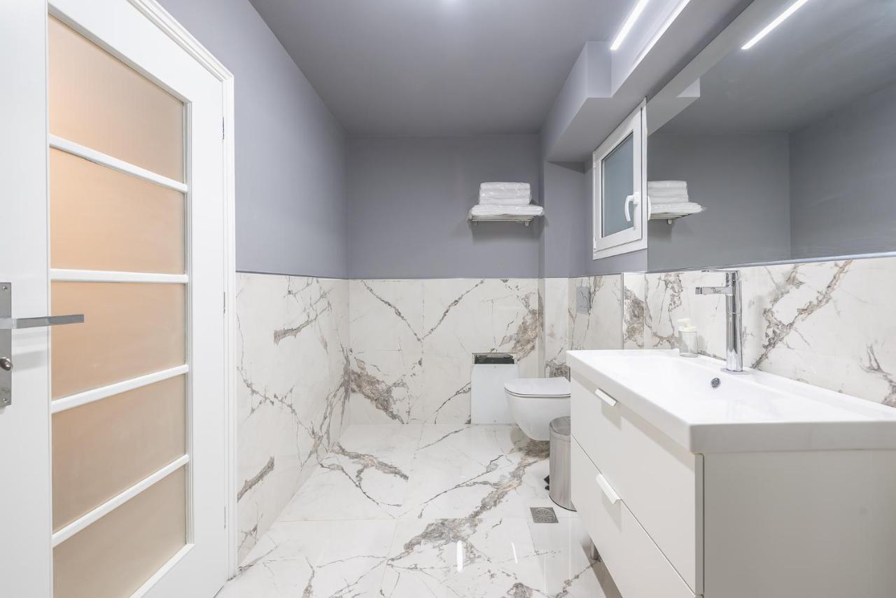 Luxurious Apartment In Kolonaki, Peridot -Homes Афины Экстерьер фото